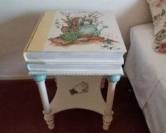 Really interesting storage piece with great stenceling