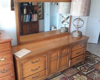 Dresser with mirror 