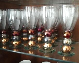 Fun stemware  set