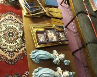 Decorative  arts and religious  icons images