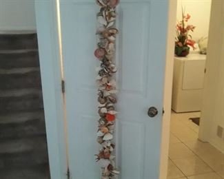 This real sea shell decorative piece
