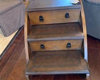 Stairs for a high bed of stepstool