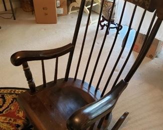 Beautiful Ethan Allen Barnstable Vintage Rocker