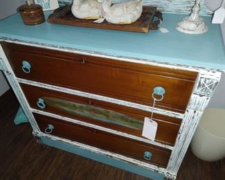 Shabby Chic Painted 3 Drawer Chest