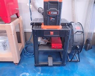 WEN THICKNESS PLANER & STAND