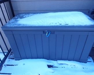 OUTDOOR STORAGE BOX