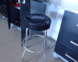 FORD STOOL