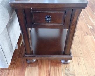 1 - DRAWER END TABLE