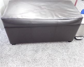 STORAGE BENCH