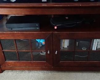ENTERTAINMENT CENTER