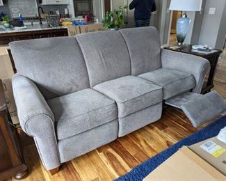 LAZY BOY DOUBLE ELECTRIC RECLINING SOFA
