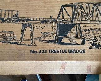 Trestle Bridge Box