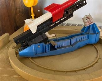 Lionel Rocket Launching Pad