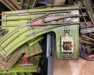 Lionel Switch Tracks