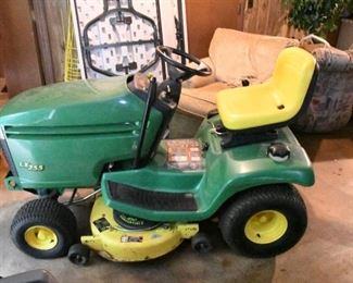 John Deere Riding Lawn Mower