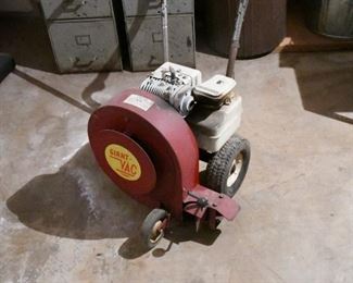 Giant VAC - Leaf Blower