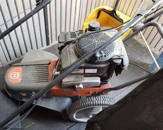 Husqvarna gas powered cord trimmer