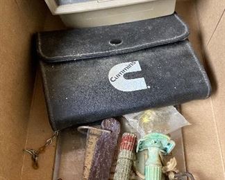 Razors, Viewmaster and Other Collectibles Smalls