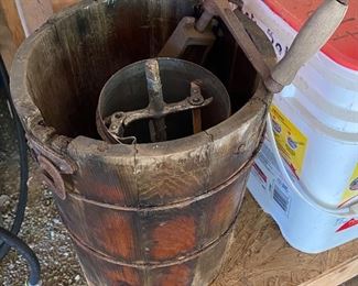 Wooden Ice Cream Freezer/Maker