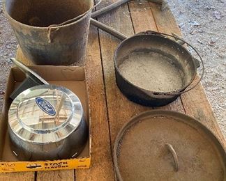 Assorted Cast Iron Pots and Dutch Oven