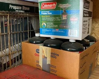 Assorted Camping Gear/Accessories