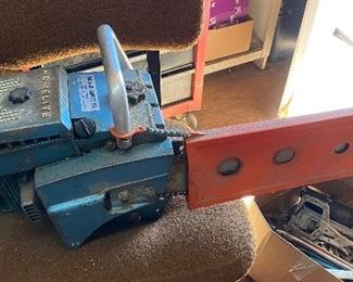 Homelite CS-52 Chainsaw