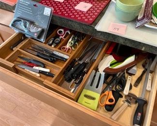 062 Large Group of Kitchen Utensils