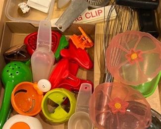 066 Kitchen Utensils