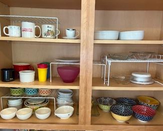 069 Soup Bowls, Prep Dishes Other