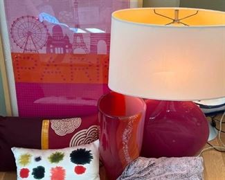 086 Framed Paris Linen Other Decor