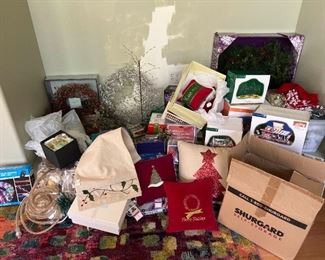 217 Huge Amount Of Holiday Items