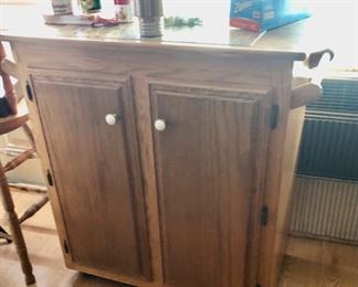 kitchen rolling island/cabinet