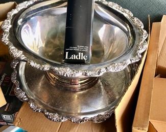 vintage extra large Towel silver plate bowl, platter & spoons