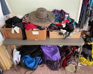 WOMENS CLOTHES, SHOES, PURSES SCARFS