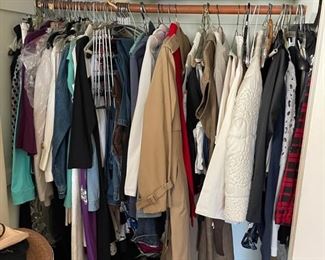 WOMENS CLOTHES, SHOES, PURSES SCARFS