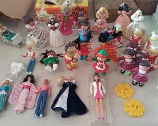 Barbie & Cabbage Patch ornaments, etc