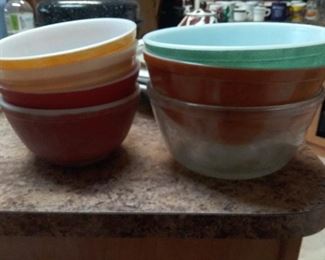vtg bowls