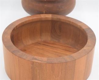 Large Wooden Bowls 