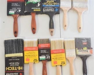 Assorted Paint Brushes 