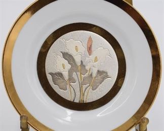 Keito Japan Fine China Lily Plate 24K Gold Trim 