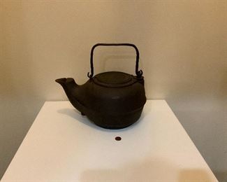 Antique Cast Iron Teapot From P & B  Manufacturing in Nashville, TN
