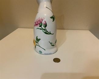 Tiffany & Co. Cat