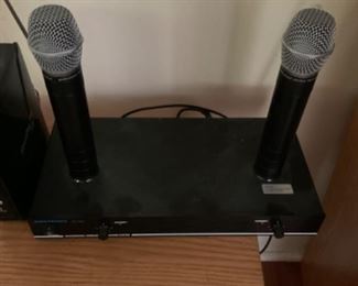Singtronic professional wireless microphone system