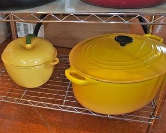 Cast iron cookware