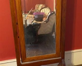 Adjustable Mirror on Stand