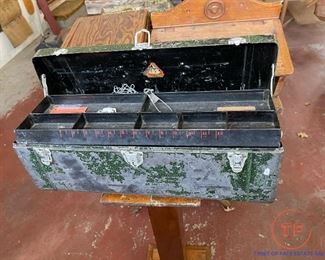 Antique HEDDON Outing Tackle Box
