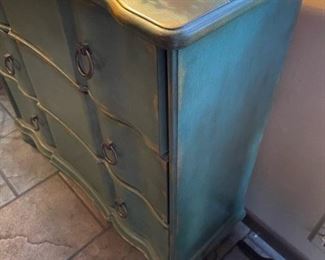 PULASKI 3 Drawer Hall Chest