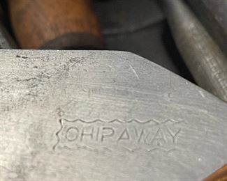 ANTIQUE Chisels - CHIPAWAY