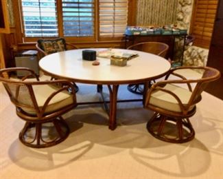 Table & chairs mid century rattan 