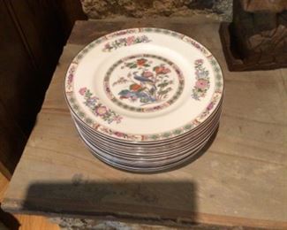 Gorgeous Wedgwood Kutani crane dinner plates 